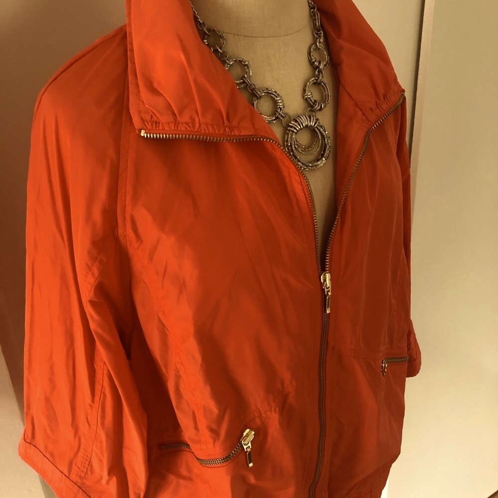 NEW Chico’s Zenergy Tangerine Orange Zip Front Windbreaker Jacket, sz 2 = 12 L